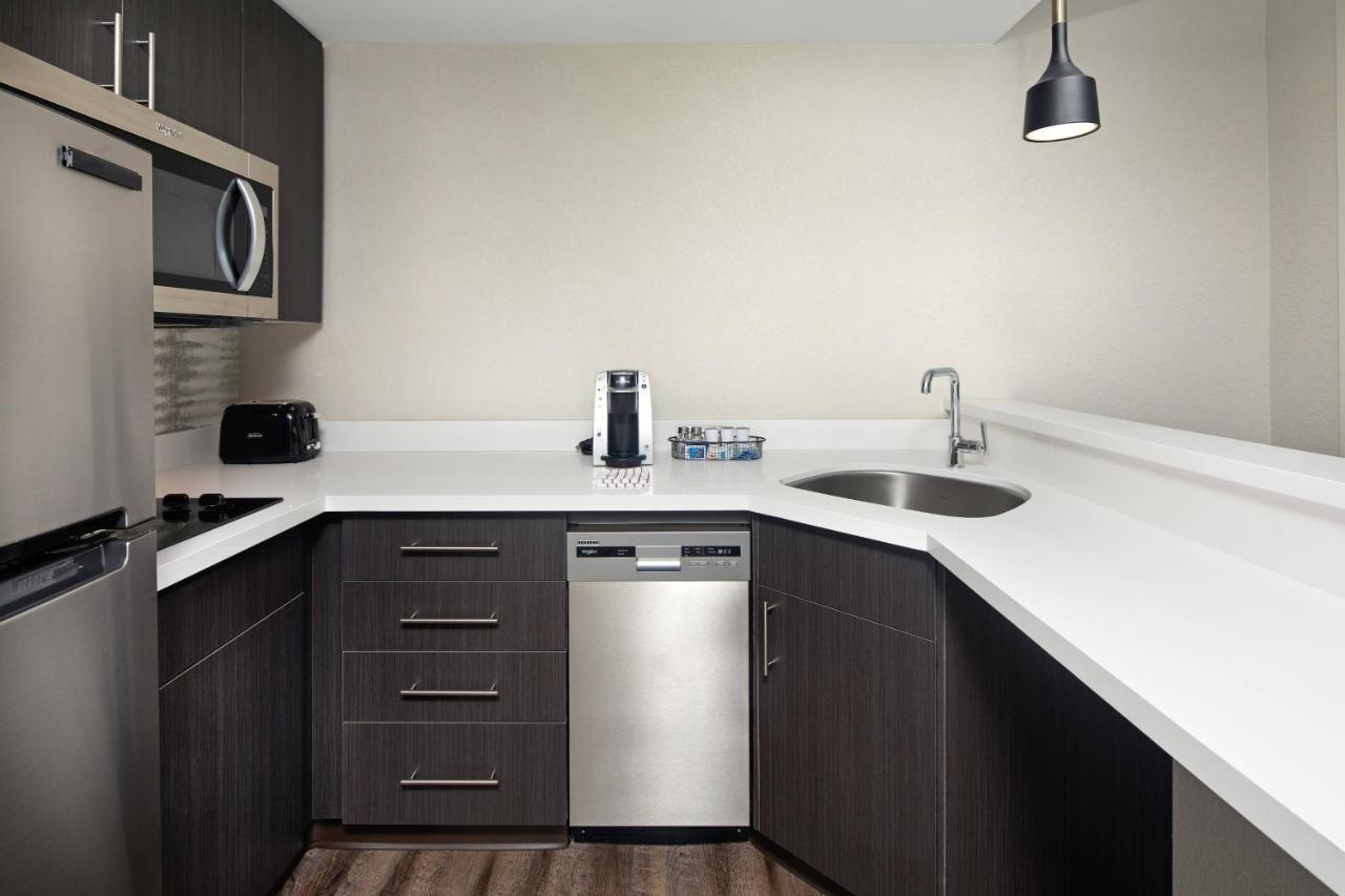 Residence Inn By Marriott Toronto Mississauga West Bagian luar foto
