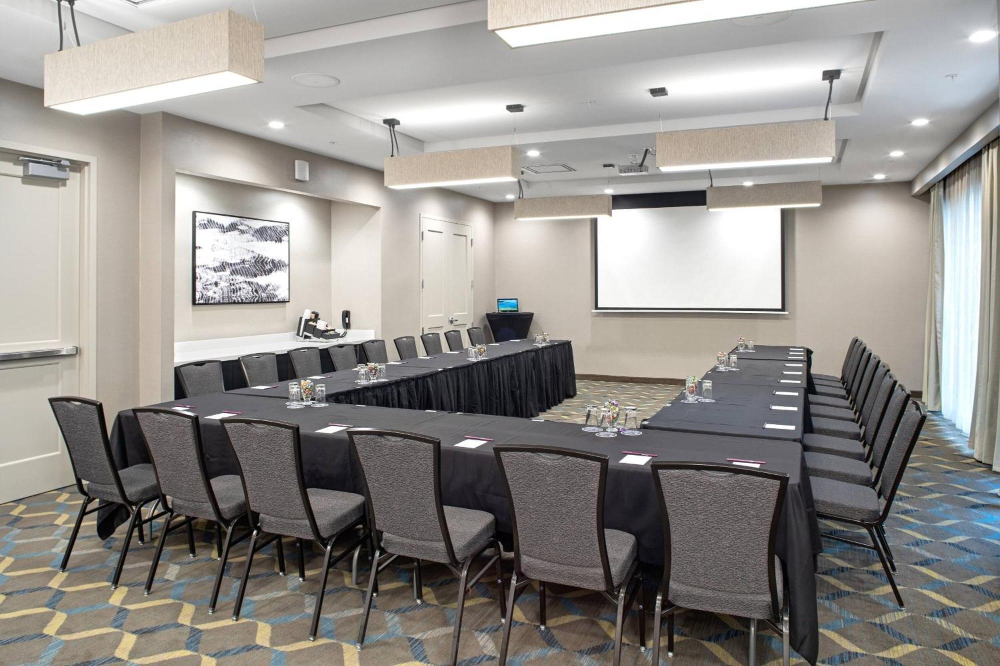 Residence Inn By Marriott Toronto Mississauga West Bagian luar foto
