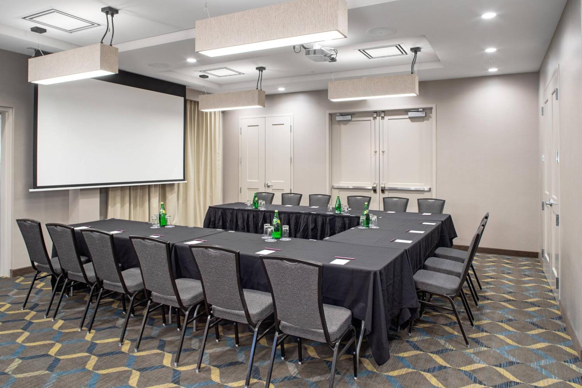 Residence Inn By Marriott Toronto Mississauga West Bagian luar foto